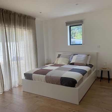 Magnifique Villa Classee 4* Meuble De Tourisme Flassans-sur-Issole Luaran gambar